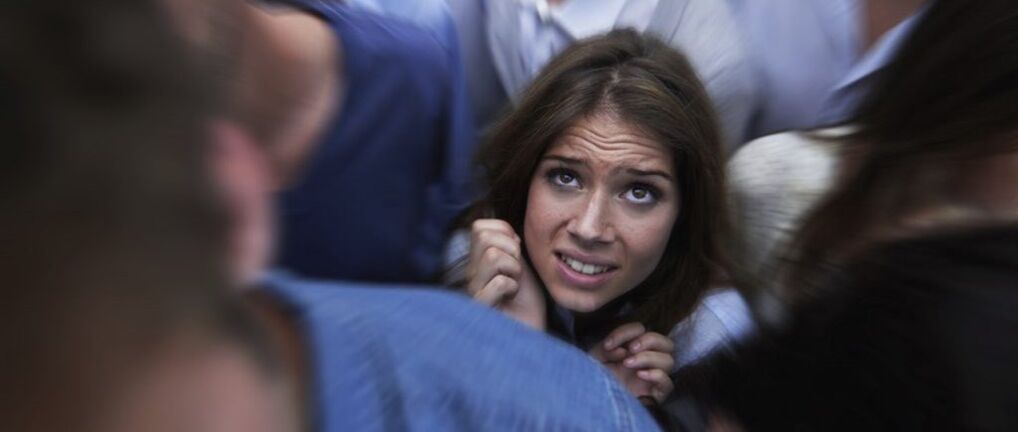 An exciting situation of a woman can cause cervical osteocondrosis